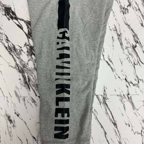 EUC - Calvin Klein - Sleepwear Pants - Size L - Picture 2 of 6